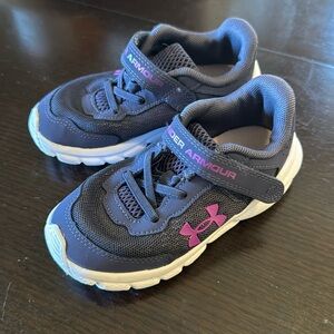 Under Armour Girl’s Preschool “Assert” Running Shoes
